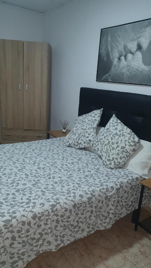 Hostal Sol Celeste Lloret de Mar Kültér fotó